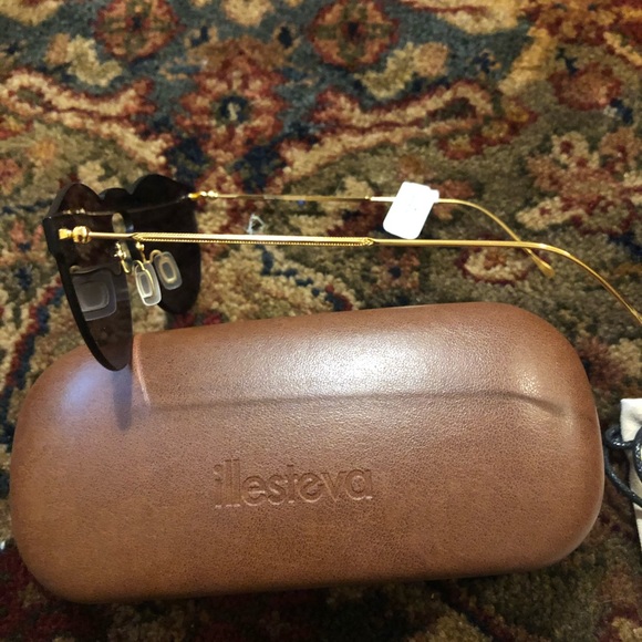 Illesteva Sunglasses